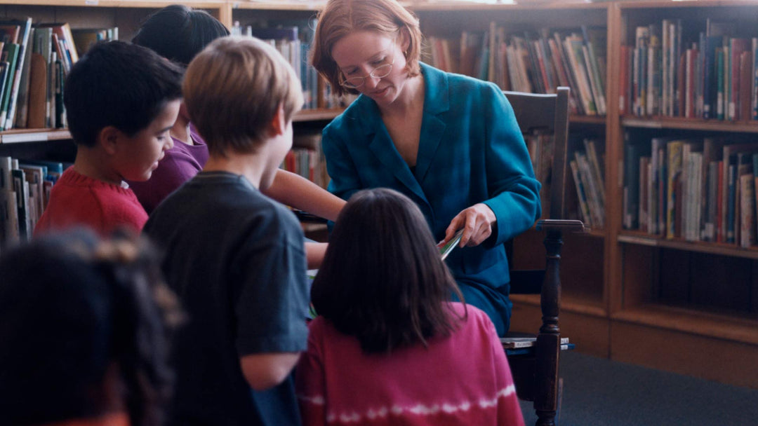 Integrating Graphic Novels into the Classroom Curriculum: A Modern Approach to Teaching